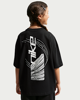 Nike Sportswear Older Kids' Oversized T-Shirt. Nike CA